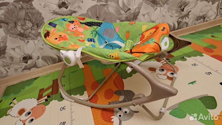 Шезлонг детский