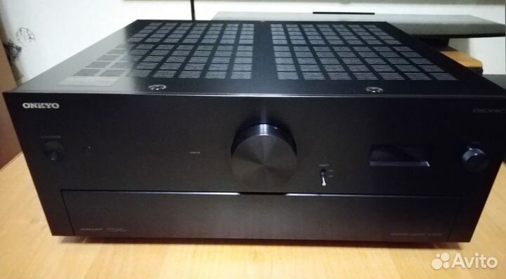 Усилитель Onkyo A-9070