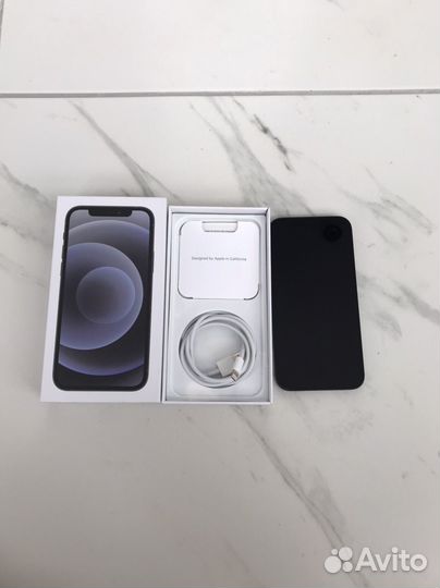 iPhone 12, 64 ГБ