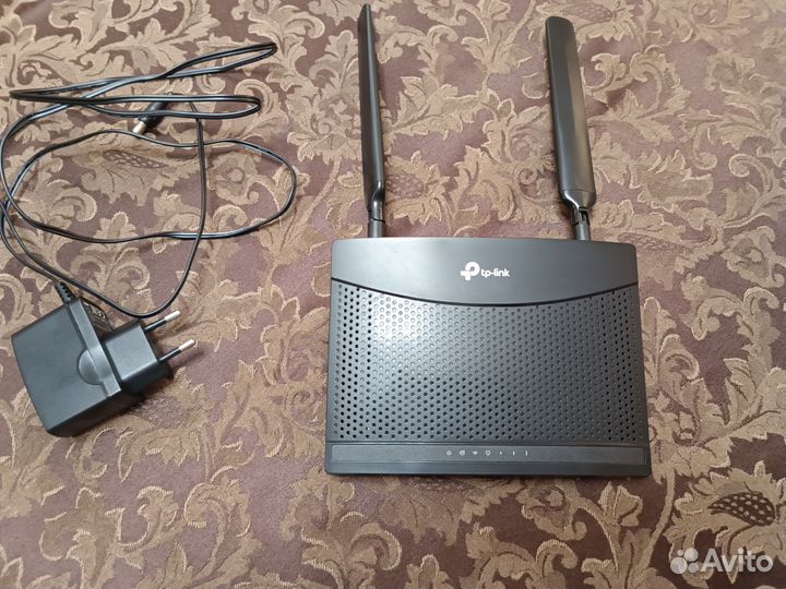 Wifi роутер с сим картой Tp-link tl-mr100