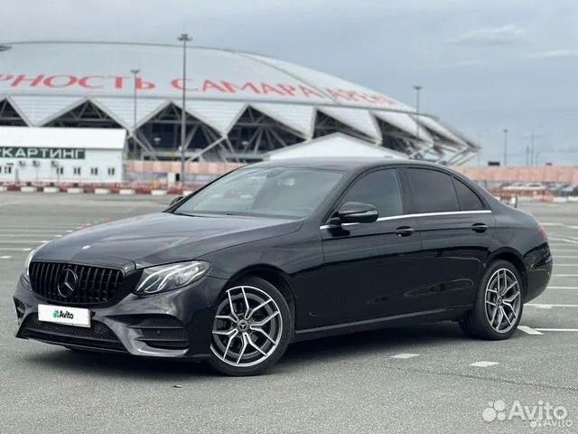 Аренда автомобиля mercedes e class с водителем