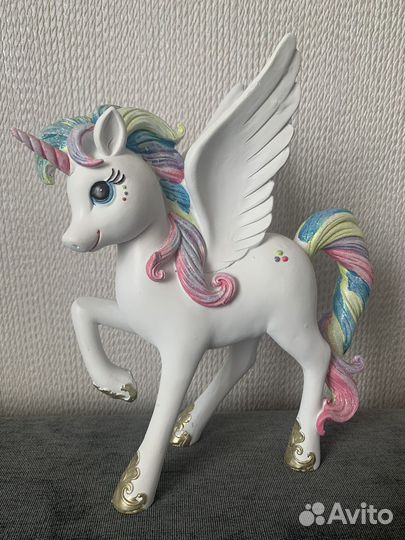 Статуэтка Единорог