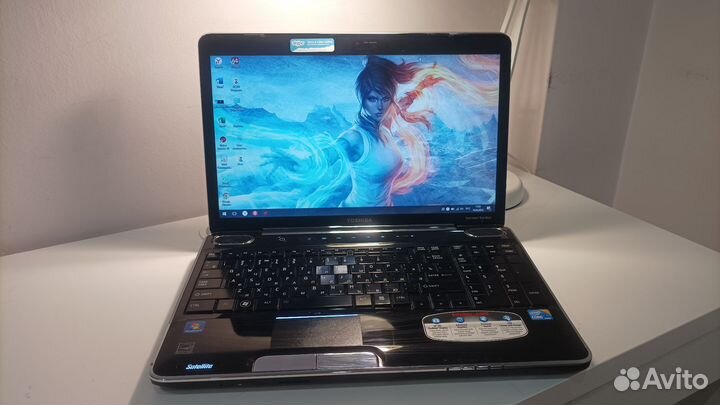 Мощный Toshiba, i7, SSD,8 Гб,Gt
