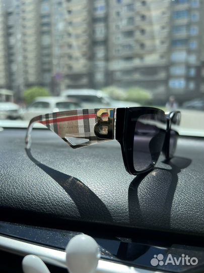 Очки burberry