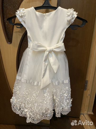 Нарядное платье для девочки