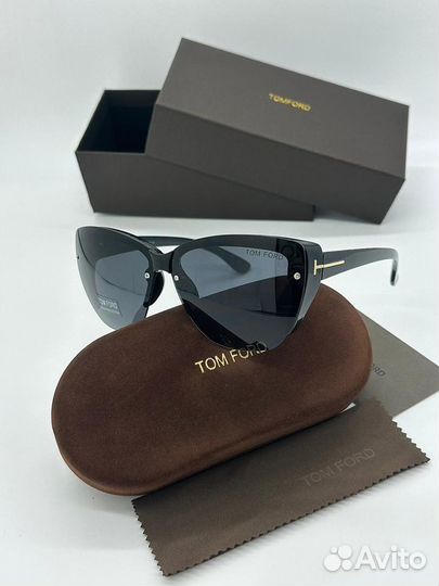 Солнцезащитные очки tom ford