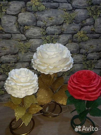 Искусственные цветы для декора