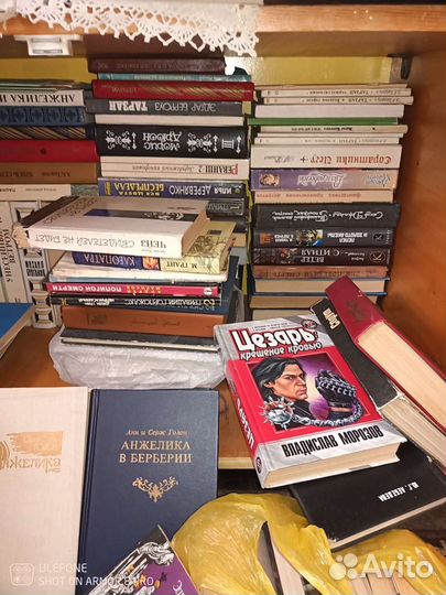 Книги отдам бесплатно