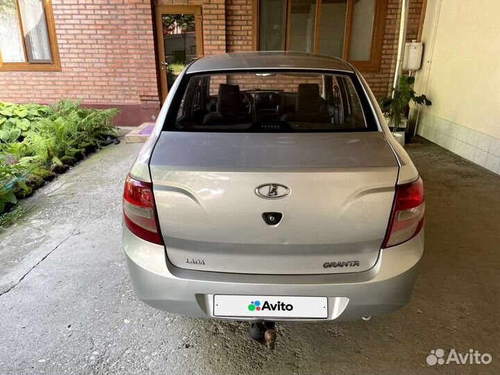 LADA Granta 1.6 МТ, 2012, 225 000 км