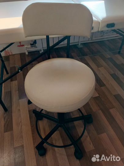 Кушетка для наращивания ресниц