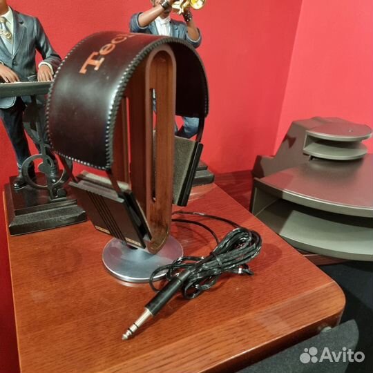 Technics DH-61S наушники+ подставка