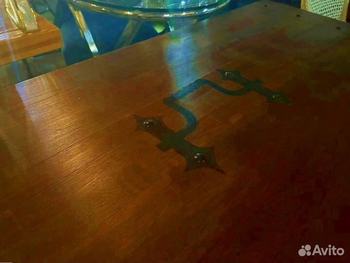 Стол из массива