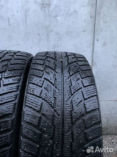 Kumho I'Zen KW32 225/55 R18