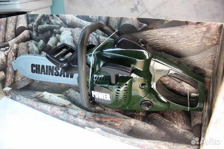 Игрушечная бензопила