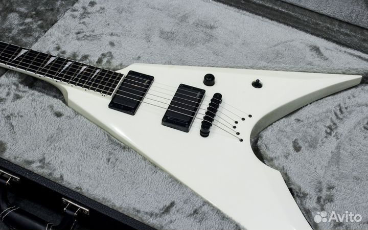 Электрогитара ESP EII Arrow NT Snow White 2019г