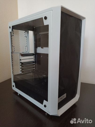 Корпус Fractal Design Meshify C White - TG
