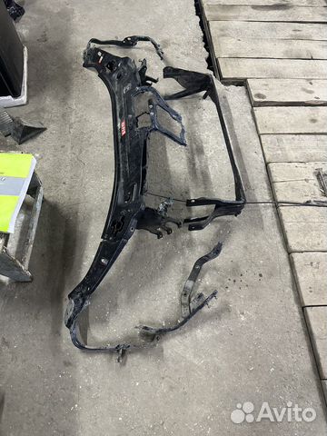 Верхняя панель телевизора Mercedes W221