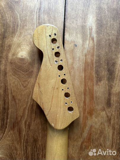 Гриф для электрогитары