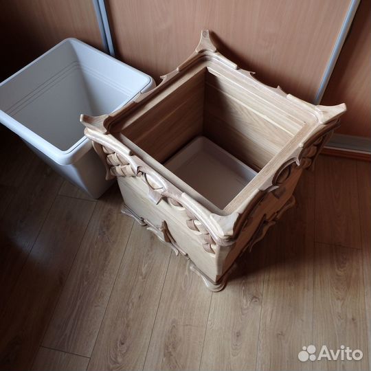 Кашпо для цветов напольное