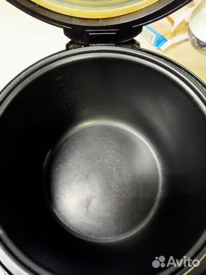 Мультиварка redmond б.у