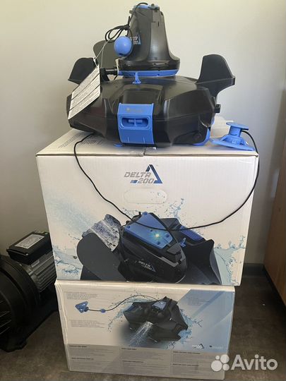 Беспроводной робот-пылесоc для бассейна Delta 200