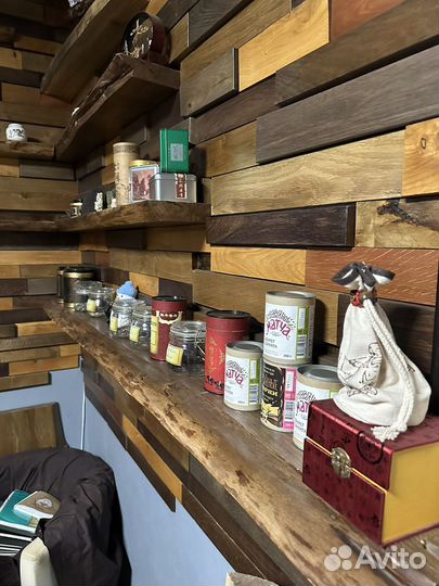 Полки из масива карогачь