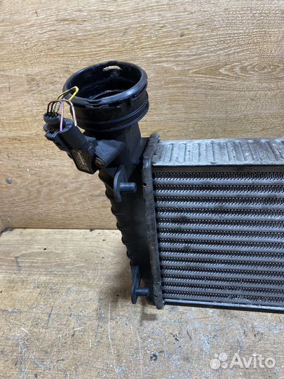 Интеркулер Skoda Superb 1 2,5 128472