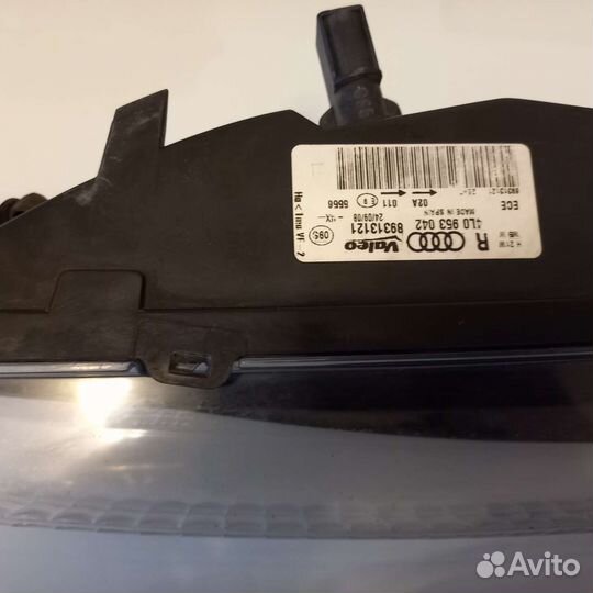 Поворотник в бампер Audi Q7 4l
