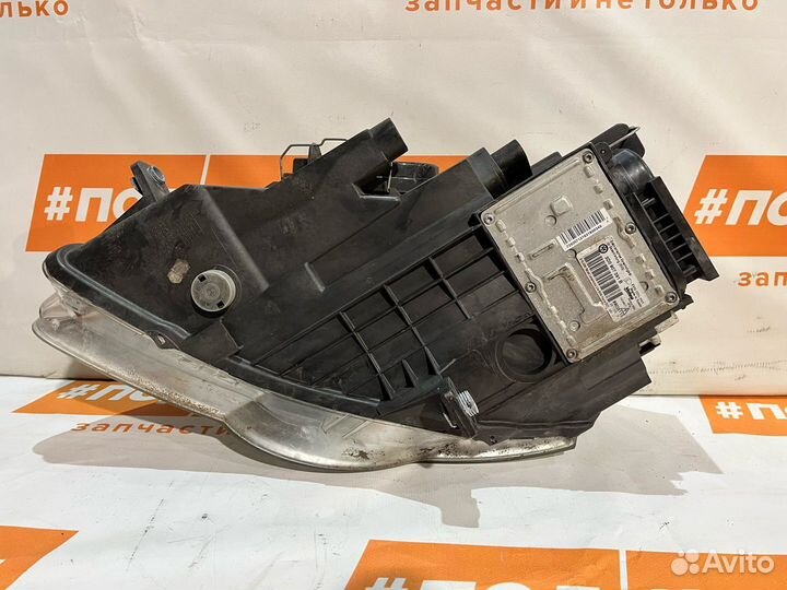 Фара ксенон прав. Volkswagen Passat B6 2006