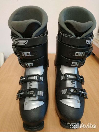 Горнолыжные ботинки 43 размер