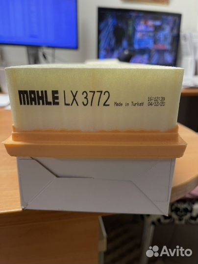 Воздушный фильтр Mahle для Porsche