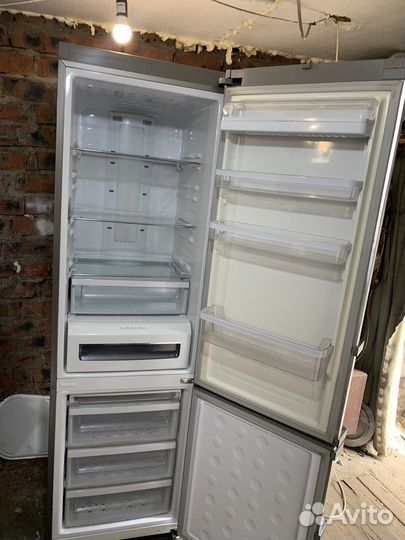 Холодильник samsung no frost 195см