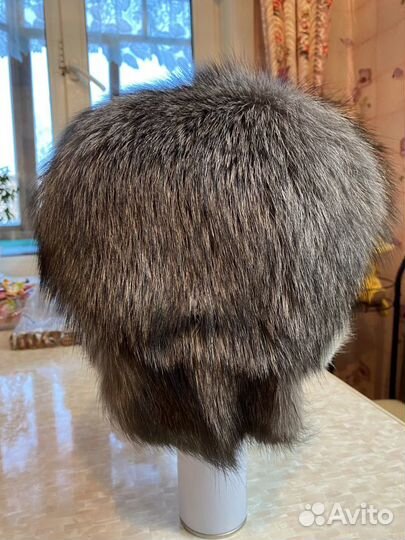 Шапка норковая с чернобуркой