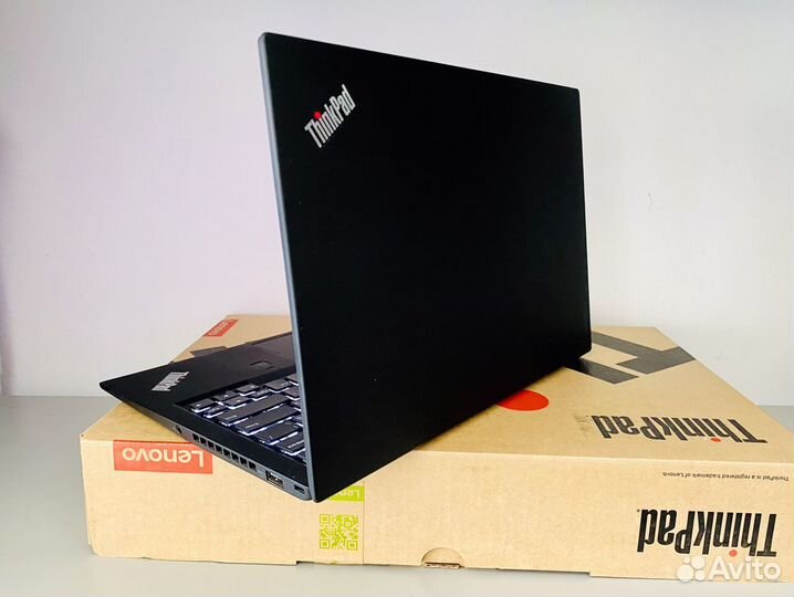 Lenovo X1 Carbon Core i7 + 16Gb