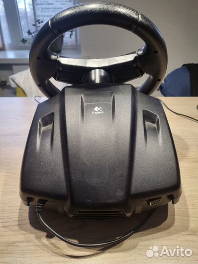 Игровой руль logitech formmula vibration