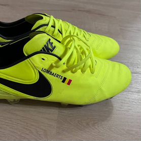 Nike tiempo 1999 hotsell