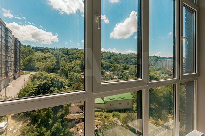 2-к. квартира, 43 м², 8/9 эт.