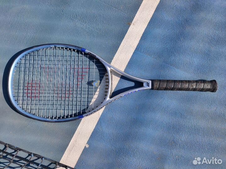 Ракетка для тенниса
