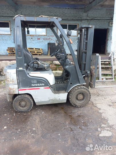 Вилочный погрузчик Nissan FL01A15, 2007