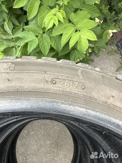 Triangle Snowlink TWT02 225/40 R18