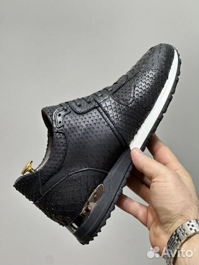 Кроссовки мужские кожаные