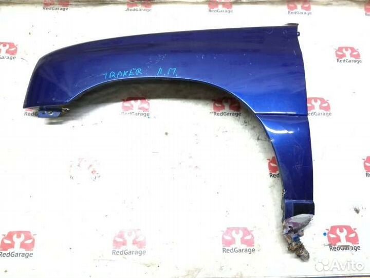 Крыло левое Chevrolet Tracker J20X 1999