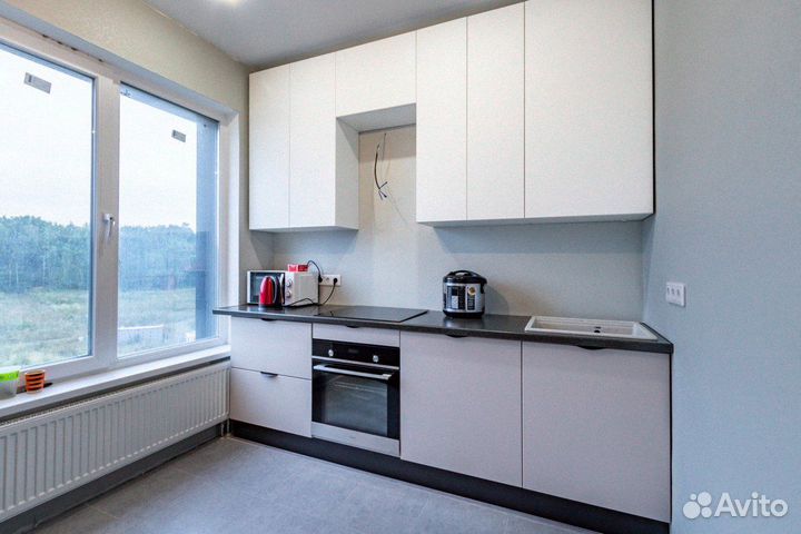 Кухонный гарнитур 2.4