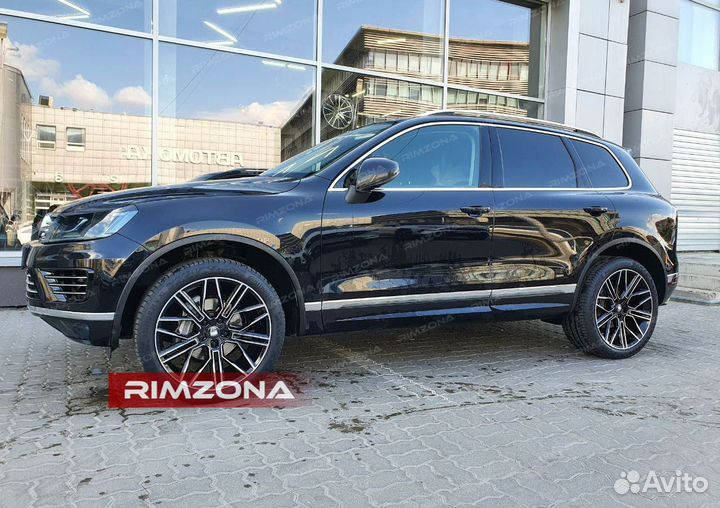 Кованые диски R20 на Volkswagen Touareg