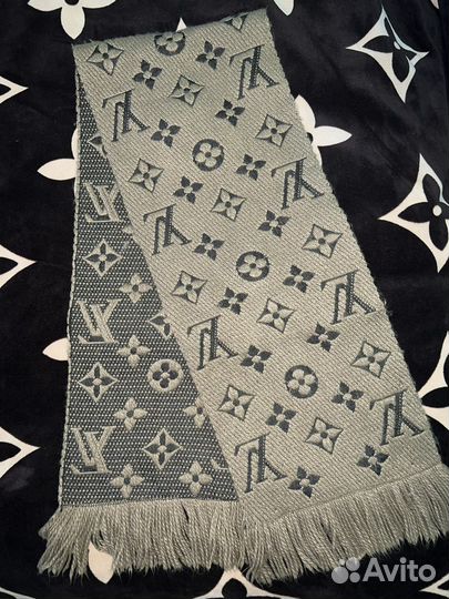 Luis vuitton шарф