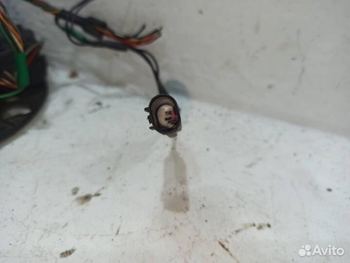 Моторчик зеркала правого