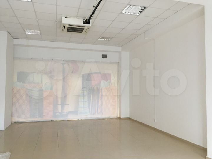 Торговая площадь, 180 м²