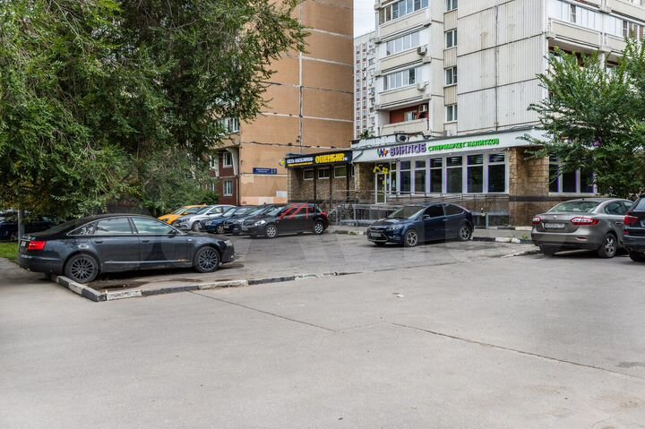 Продам торговое помещение, 343 м²