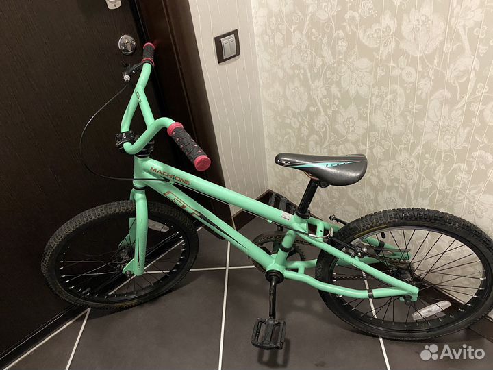 Велосипед GT bmx mach one 20