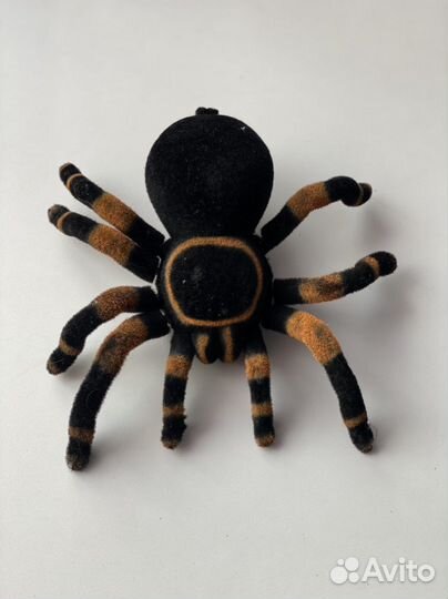 Детская игрушка на пульте управления - паук